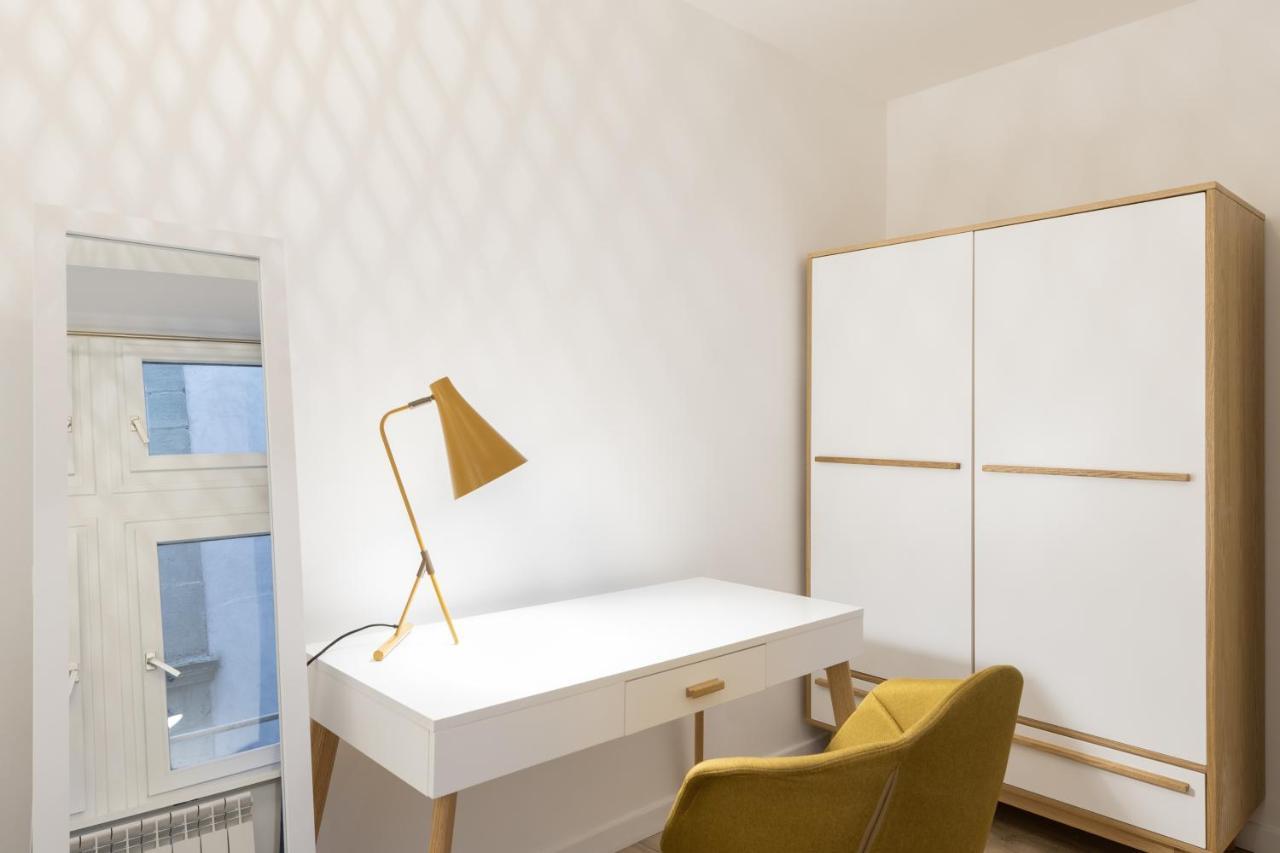 Le Nid Du Lion - Joli T2 Quartier St Georges Au Calme Appartement *